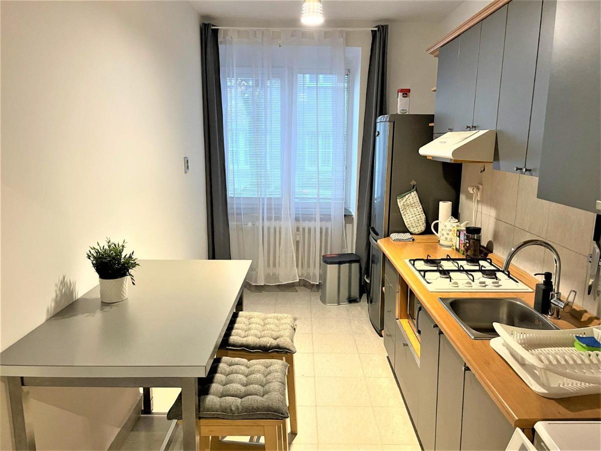 Apartment Helen - Old Town, Ac Bratislava Ngoại thất bức ảnh