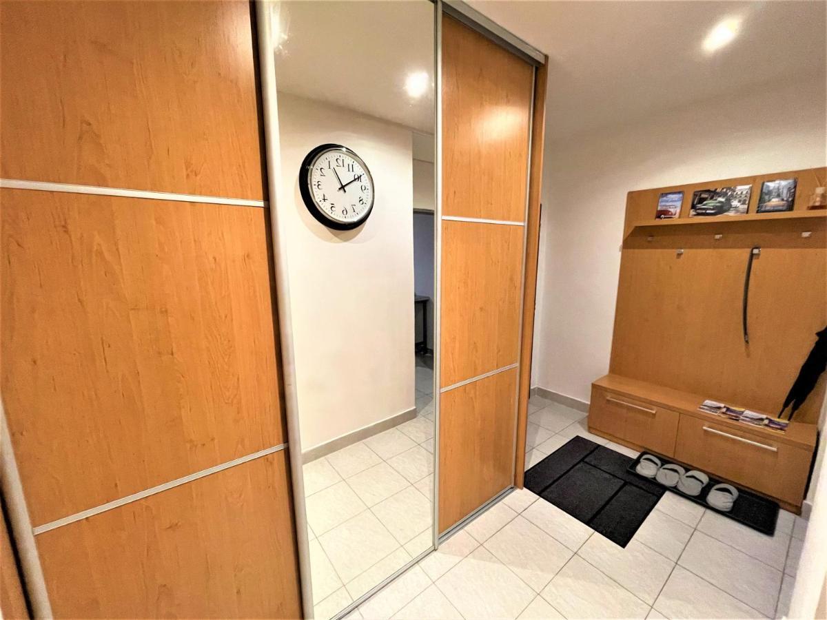 Apartment Helen - Old Town, Ac Bratislava Ngoại thất bức ảnh